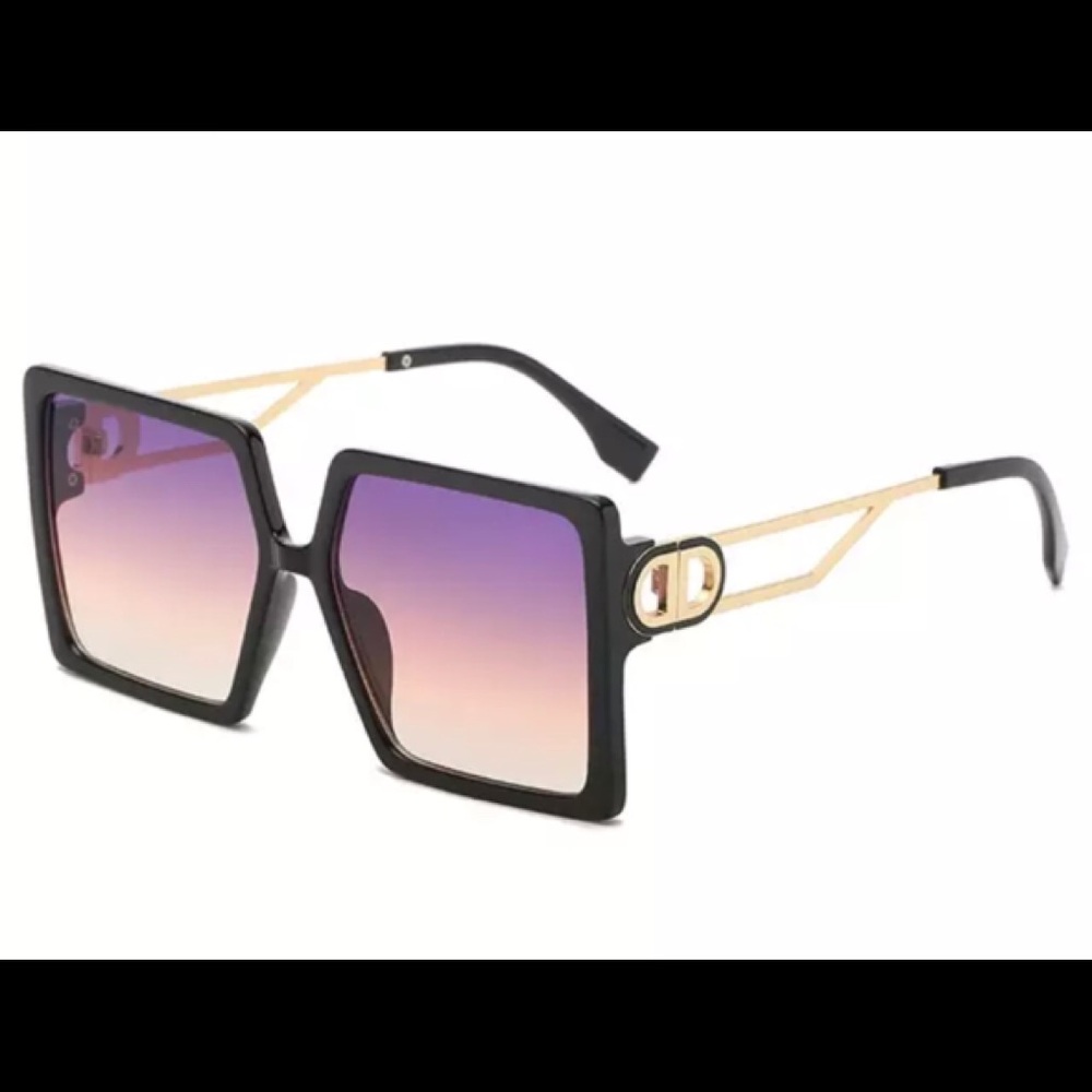 Exquisite Sunglasses Oversized 😎😎😎😎 - Picture 4 of 10